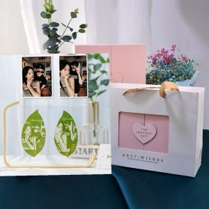 4Bamboo Leaf Carving Picture Frame