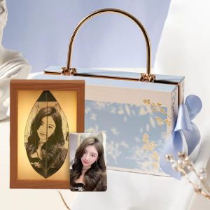 2Illuminated Leaf Carving Picture Frame